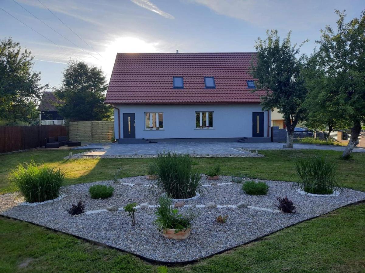 Apartament Na Cysterskim Szlaku Starzyno  Kültér fotó