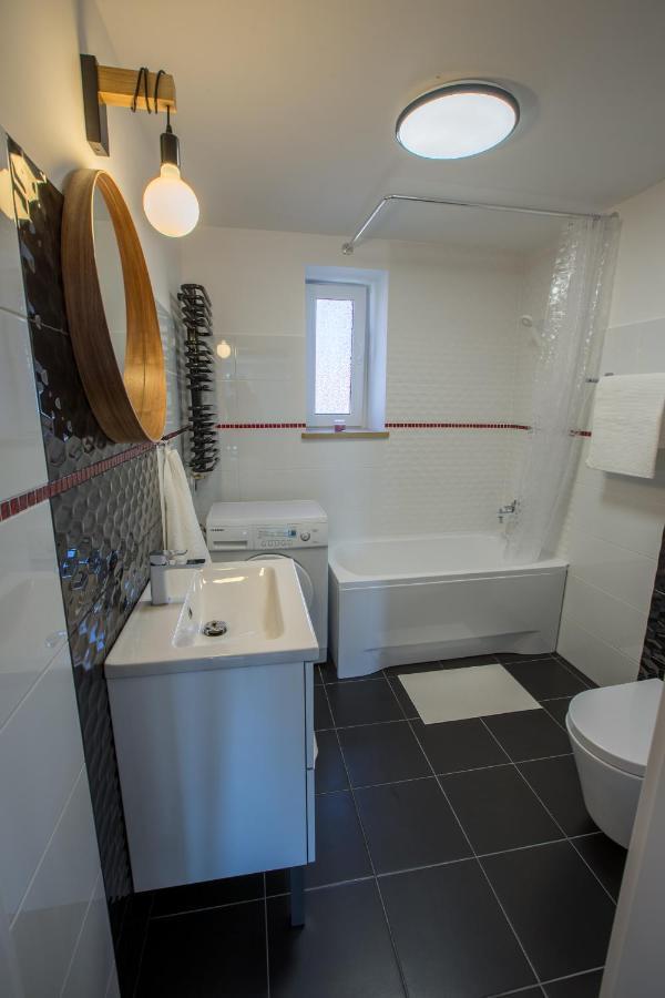 Apartament Na Cysterskim Szlaku Starzyno  Kültér fotó